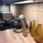 65m2, 3 Chambres, Proxi Commerces, A