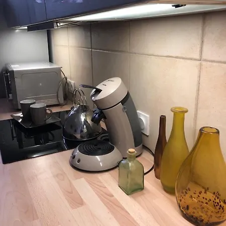 65m2, 3 Chambres, Proxi Commerces, A