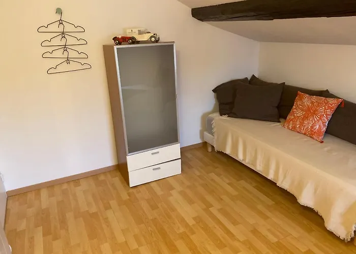 65m2, 3 Chambres, Proxi Commerces, A Apartmán